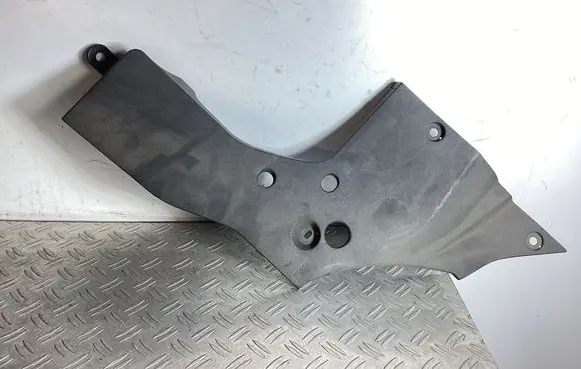 Lexus GS 250 350 300H 450H Engine cover (trim) 5379530060