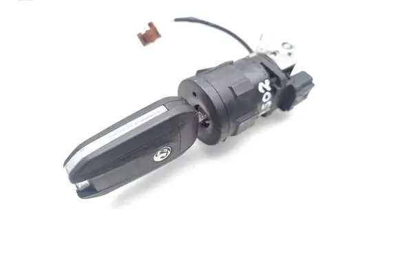 Opel Combo E Ignition lock 9663123380
