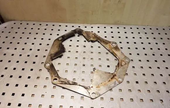 Volkswagen Golf Plus Other engine bay part 03C103551H