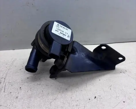 Volkswagen Touareg I Electric auxiliary coolant/water pump 7L6121079A 7L0965561