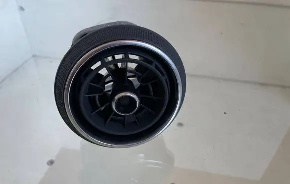 Dash center air vent grill
