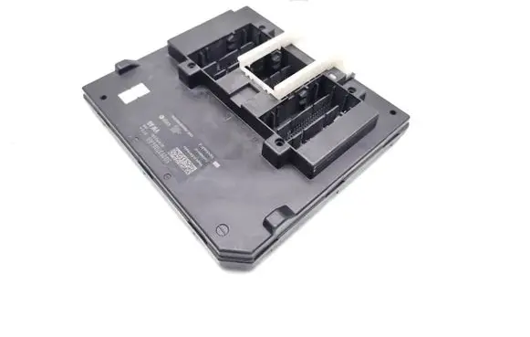 Audi A3 S3 8V Central body control module 5Q0937084AG 5WK50891