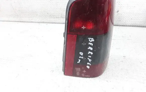 Peugeot Partner Rear/tail lights