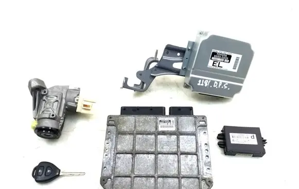 Toyota Urban Cruiser (XP110) Engine ECU kit and lock set 