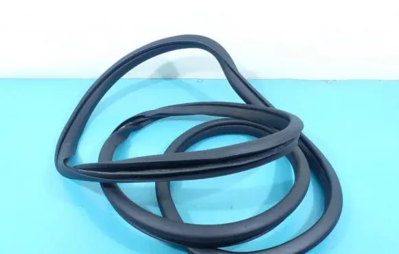 Mercedes-Benz GLK (X204) Rubber seal rear door A2046971151 IMPRK1115845