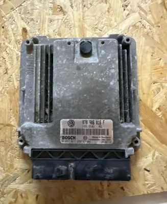Volkswagen Touareg I Engine control unit/module 070906016F