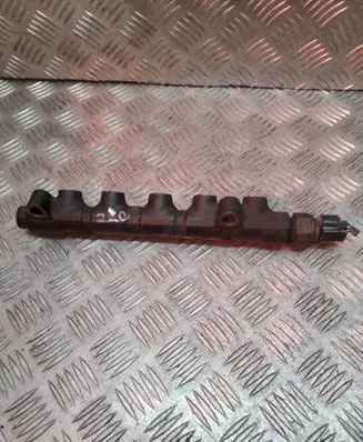 Toyota RAV 4 (XA20) Fuel main line pipe 