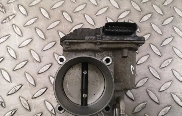 Lexus GS 250 350 300H 450H Throttle valve 2203036030
