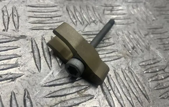 Mercedes-Benz GLA H247 Fuel Injector clamp holder A6540163400