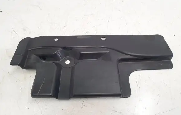 Lexus IS 220D-250-350 Radiator trim 5315353010