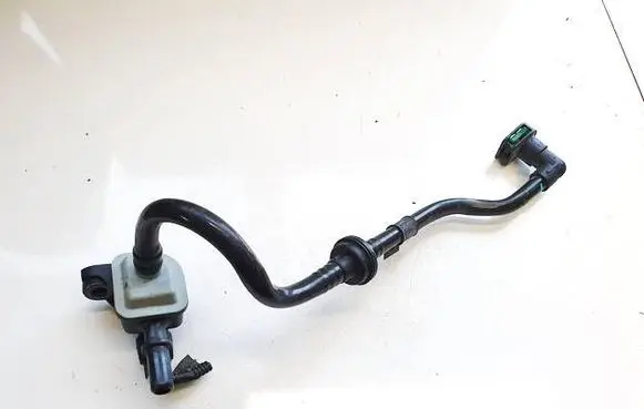 Volvo V40 Valve vacuum 31321694