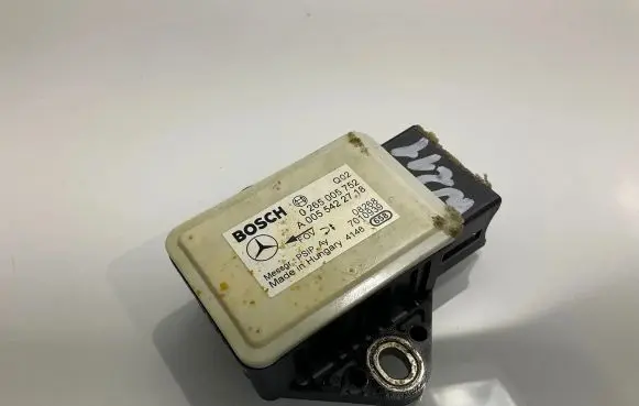 Mercedes-Benz E W211 ESP acceleration yaw rate sensor A0055422718 0265005752 7010939