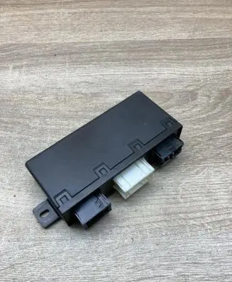 BMW 5 E39 Wing mirror control module 6904245 6904255 689667
