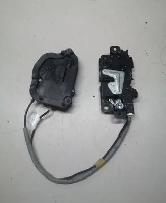 BMW 7 G11 G12 Tailgate boot lock/latch motor C36744101 16367210 UA735709707