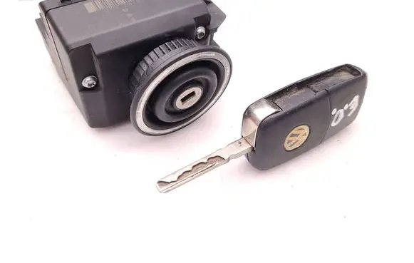 Volkswagen Crafter Ignition lock 9065452508 2E0905865J 33003101