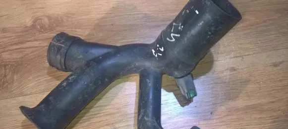Nissan Almera Tino Air intake hose/pipe