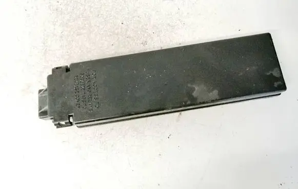Jeep Grand Cherokee (WK) Battery box tray cover/lid l0100922aa