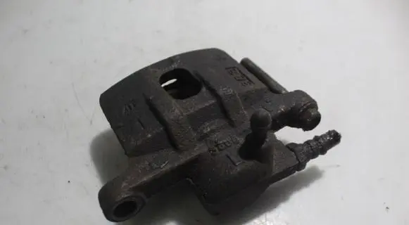 Mitsubishi Outlander Rear brake caliper