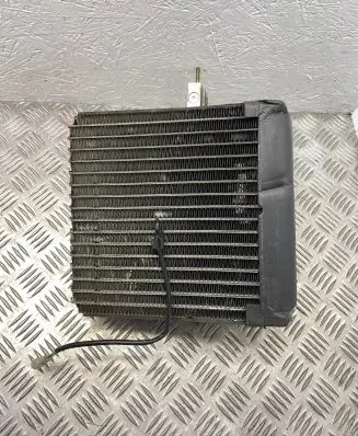 Air conditioning (A/C) radiator (interior)
