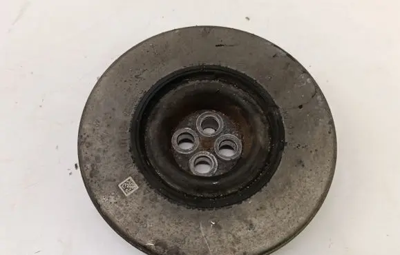 Mercedes-Benz CLA C117 X117 W117 Crankshaft pulley A6510350112