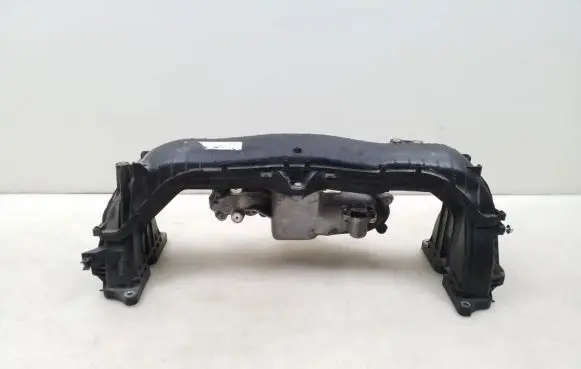 Subaru Outback Intake manifold