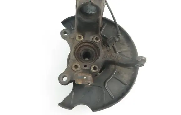 Volkswagen Touran I Front wheel hub spindle knuckle 