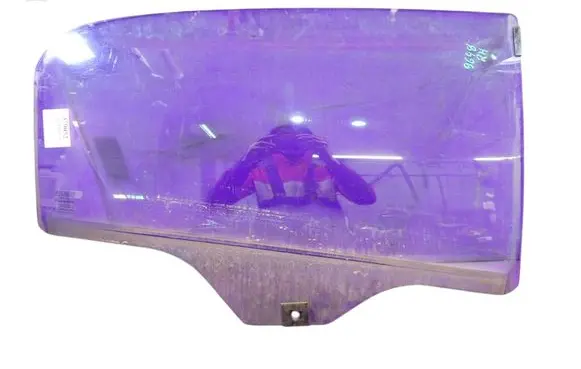 Fiat Punto (199) Front door window glass four-door 