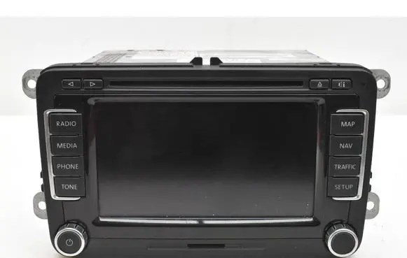 Volkswagen PASSAT CC Radio/CD/DVD/GPS head unit 1T0035680B