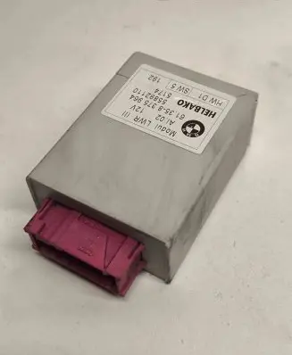 BMW 5 E39 Light module LCM 8375964