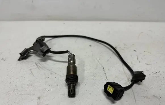 Mercedes-Benz C W204 Lambda probe sensor A0065422218