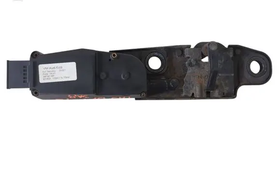 Volkswagen PASSAT B7 Tailgate/trunk/boot lift motor 3AF827887 0014925