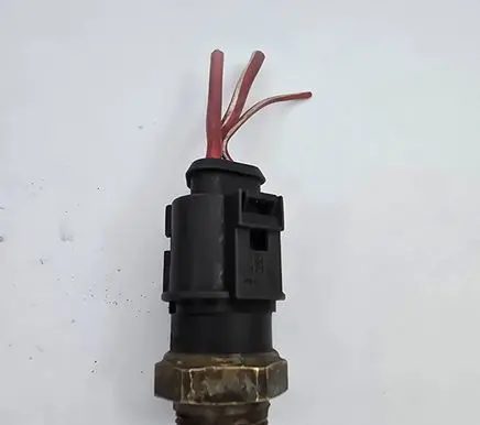 Volkswagen Golf IV Coolant temperature sensor 1J0973203