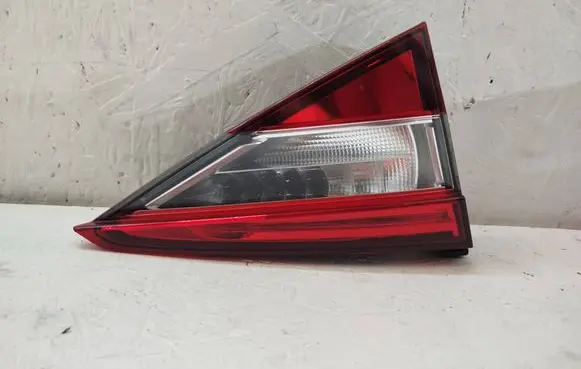 Skoda Superb B8 (3V) Tailgate rear/tail lights 0015729 0020007