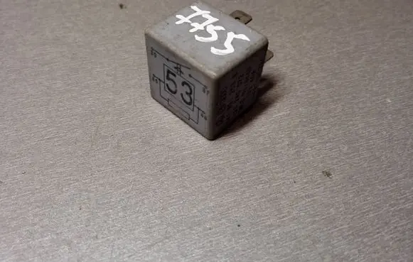 Audi A6 S6 C5 4B Other relay 141951253B