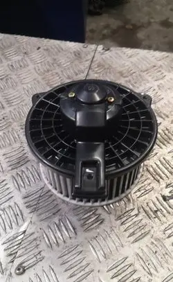 Mazda 2 Heater fan/blower 8940000