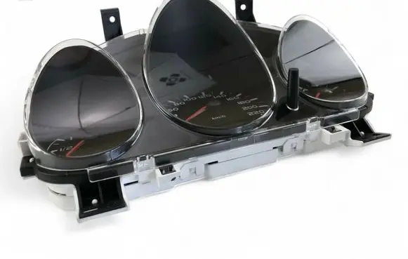 Mitsubishi Colt Speedometer (instrument cluster) MR951770