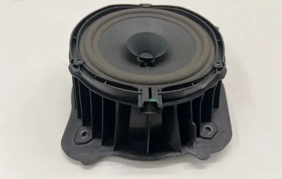 Peugeot 3008 III Rear door speaker 9846560680 984656068000