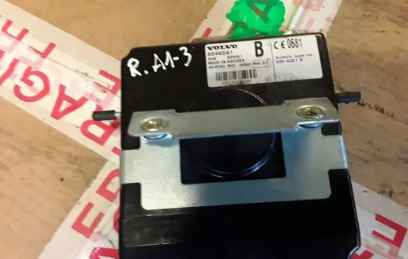 Volvo XC90 Phone control unit/module 8696581 2204321B