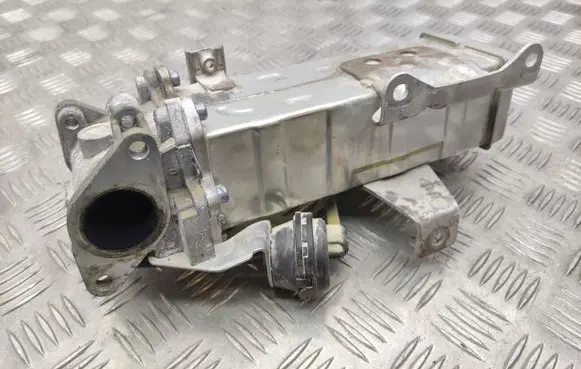 Hyundai Santa Fe EGR valve cooler 284162F710