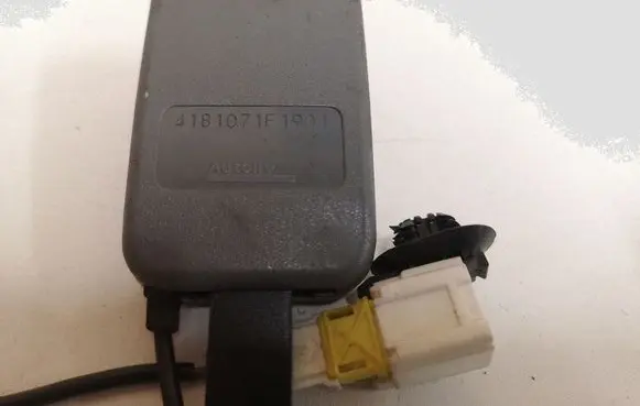 Citroen C5 Front seatbelt buckle 4181071F1904