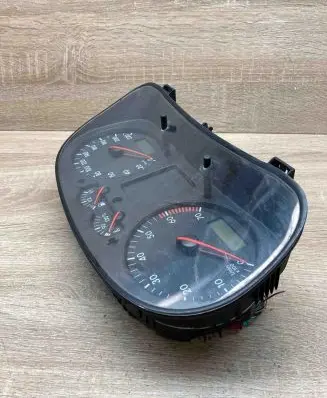 Volkswagen Golf IV Speedometer (instrument cluster) 1J0919860X 110208773 001
