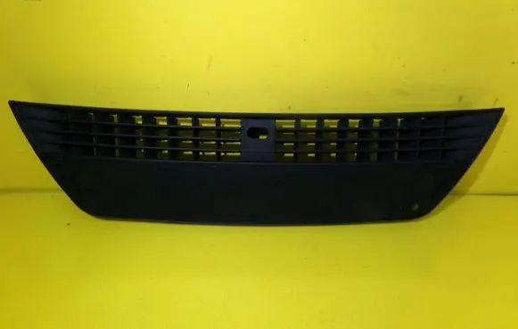 Audi A4 S4 B6 8E 8H Dash center air vent grill 8E0819635C