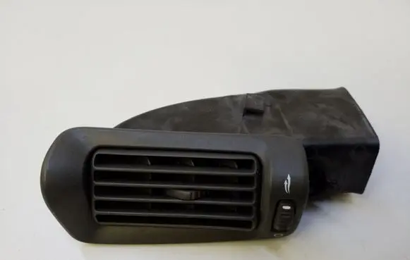 Volvo V70 Dashboard side air vent grill/cover trim 9158448 1284