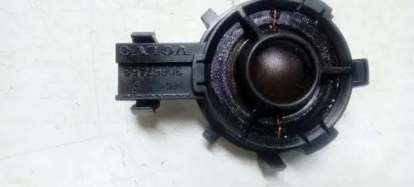 Volvo XC60 High frequency speaker in the rear doors 30657453