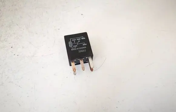 Dodge Magnum Other relay 05269988aa