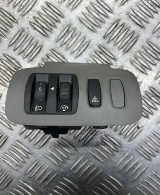 Renault Scenic II - Grand scenic II Headlight level height control switch 8200140985
