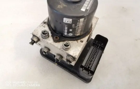 Volkswagen Golf V ABS Pump 1K0907379AA 1K0614517T 10020602204