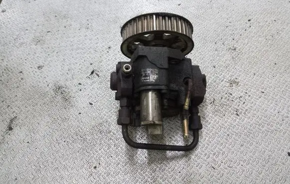 Toyota Avensis T250 Fuel injection high pressure pump 221000G010 HU2940000102