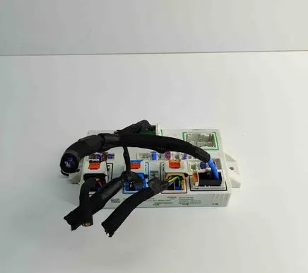 Peugeot 3008 III Central body control module 9697816480 9865426380