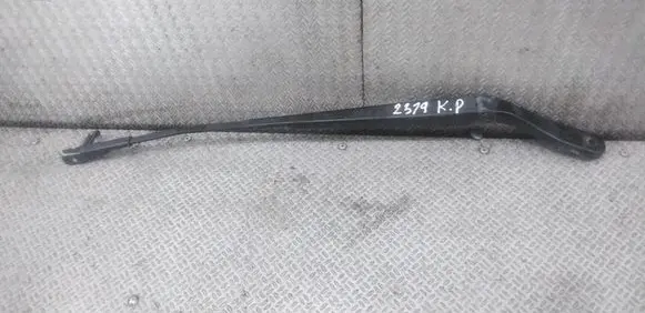 Mazda 3 I Front wiper blade arm BP4KBFL